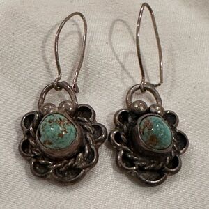 Turquoise Floral Dangle Earring set